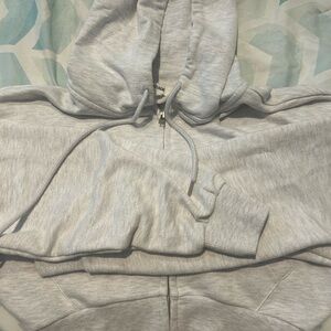 grey cropped garage zip up
